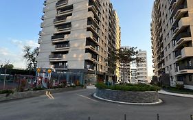 Glam Apartments Luxury Aparthotel Underground Parking Option